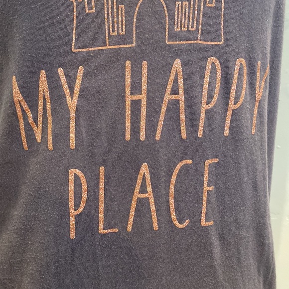 Disney My Happy Place t-shirt small castle 🏰 - Picture 7 of 7